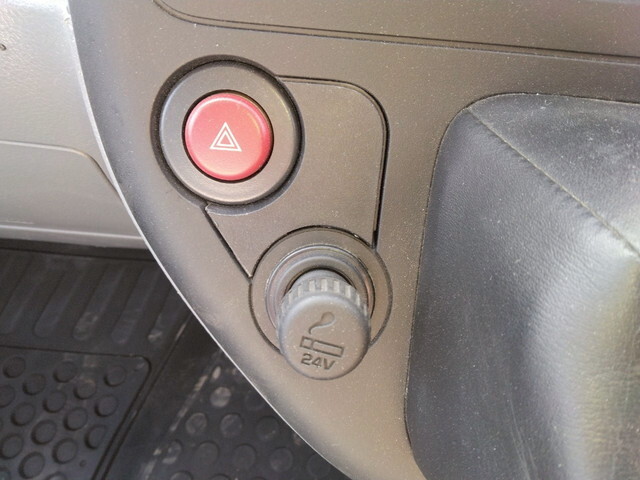 三菱ふそうキャンターダンプ小型（2t・3t）[写真34]