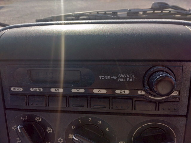 三菱ふそうキャンターダンプ小型（2t・3t）[写真35]