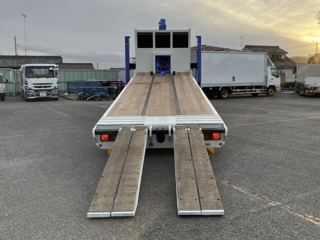 日野プロフィアセーフティクレーン4段大型（10t）[写真11]