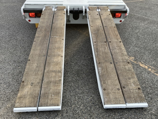 日野プロフィアセーフティクレーン4段大型（10t）[写真12]