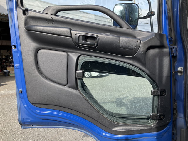 日野レンジャーアルミブロック増トン（6t・8t）[写真23]