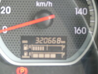 いすゞフォワードアルミバン中型（4t）[写真15]