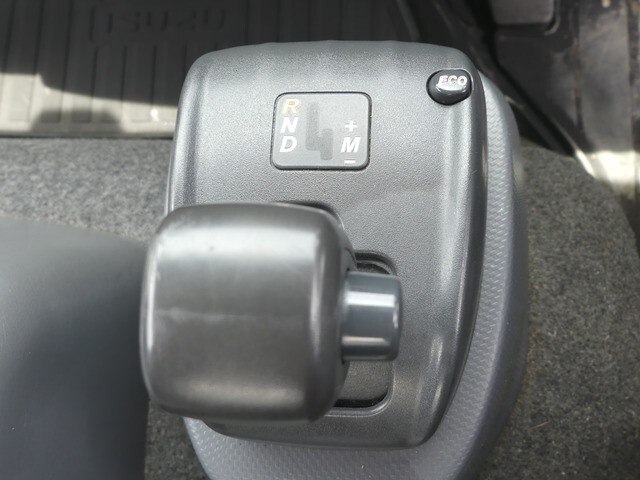 いすゞフォワードアルミバン中型（4t）[写真15]