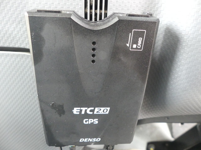 いすゞフォワードアルミバン中型（4t）[写真17]