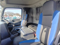 いすゞギガトレーラーヘッド（トラクターヘッド）大型（10t）[写真24]