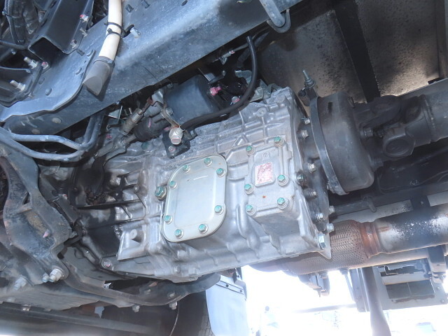 日野レンジャー冷凍車（冷蔵車）中型（4t）[写真18]