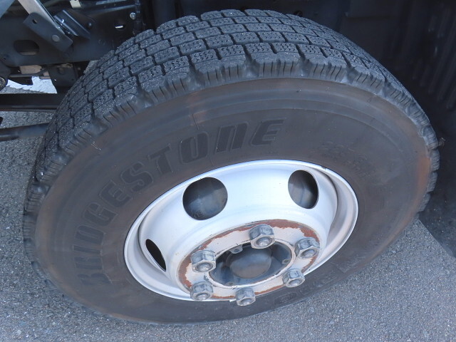 日野レンジャー冷凍車（冷蔵車）中型（4t）[写真23]