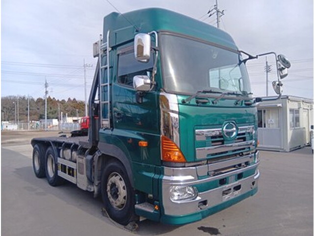 中古プロフィアトレーラーヘッド（トラクターヘッド）