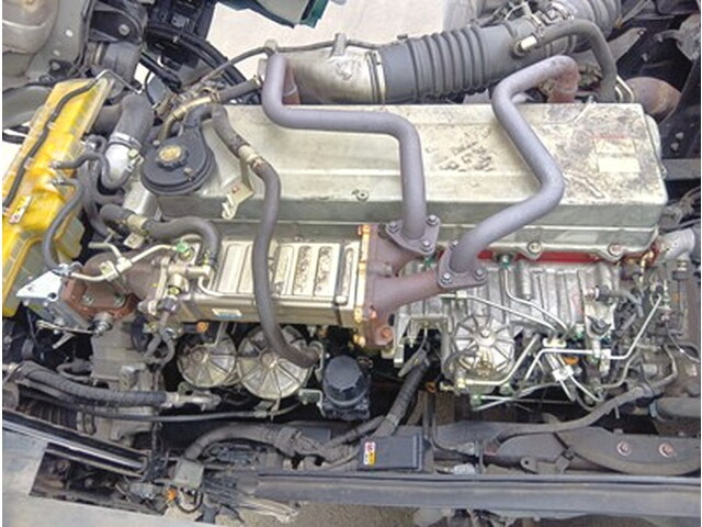 日野プロフィアトレーラーヘッド（トラクターヘッド）大型（10t）[写真17]