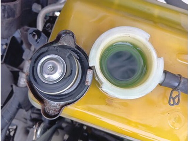 日野プロフィアトレーラーヘッド（トラクターヘッド）大型（10t）[写真21]