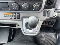 三菱ふそうキャンタークレーン3段小型（2t・3t）[写真11]