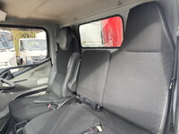 三菱ふそうキャンタークレーン3段小型（2t・3t）[写真15]