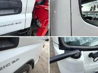 三菱ふそうキャンタークレーン3段小型（2t・3t）[写真41]