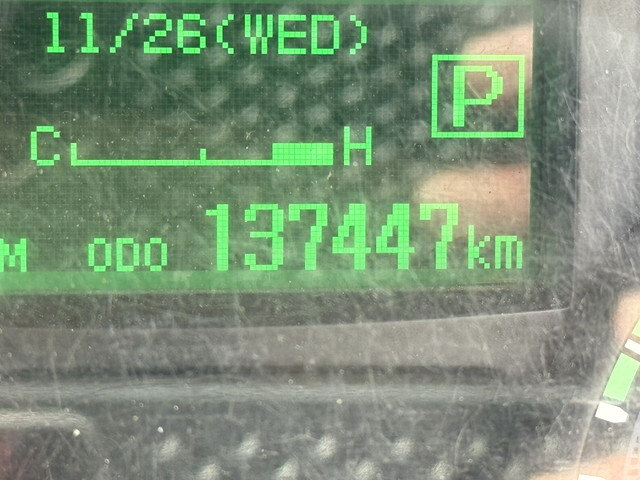 三菱ふそうキャンタークレーン3段小型（2t・3t）[写真08]