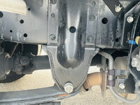 いすゞエルフ冷凍車（冷蔵車）小型（2t・3t）[写真23]