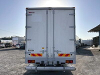 いすゞフォワードアルミウイング中型（4t）[写真18]