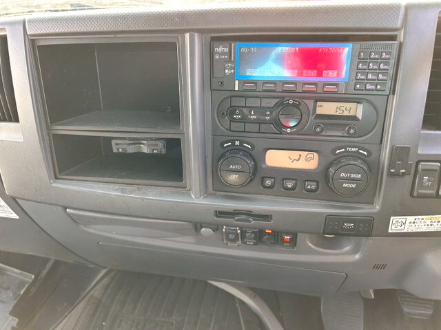 いすゞフォワードアルミウイング中型（4t）[写真27]