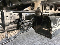 いすゞフォワードアルミウイング中型（4t）[写真36]