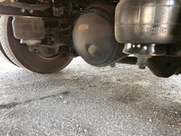 いすゞフォワードアルミウイング中型（4t）[写真37]