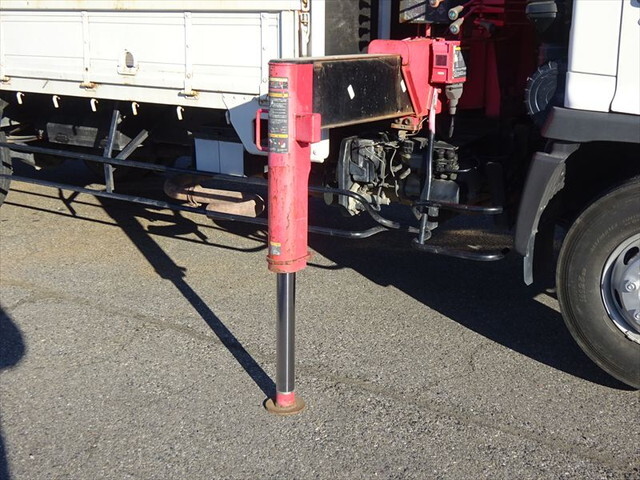 日野レンジャークレーン4段中型（4t）[写真10]