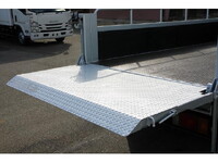 いすゞエルフ平ボディ小型（2t・3t）[写真20]