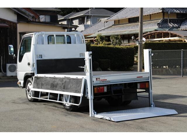 いすゞエルフ平ボディ小型（2t・3t）[写真21]