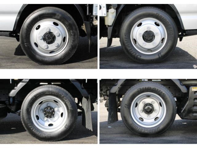 いすゞエルフ平ボディ小型（2t・3t）[写真30]