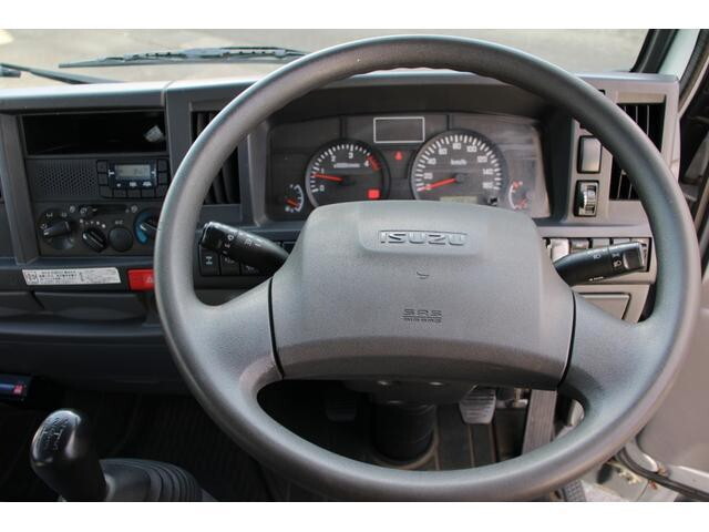 いすゞエルフ平ボディ小型（2t・3t）[写真31]