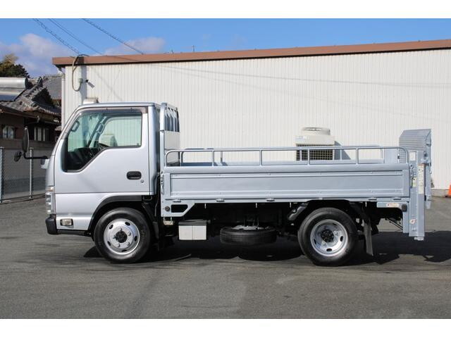 いすゞエルフ平ボディ小型（2t・3t）[写真06]