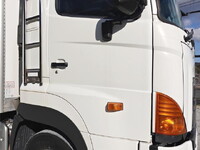 日野プロフィア冷凍車（冷蔵車）大型（10t）[写真06]