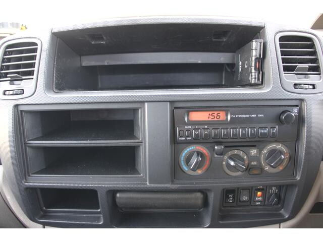 日産アトラス平ボディ小型（2t・3t）[写真29]