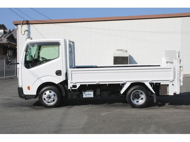 日産アトラス平ボディ小型（2t・3t）[写真03]