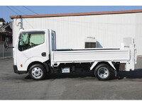 日産アトラス平ボディ小型（2t・3t）[写真04]