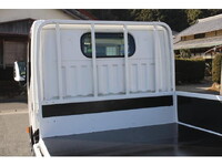 日産アトラス平ボディ小型（2t・3t）[写真10]