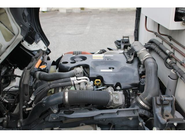 いすゞエルフ冷凍車（冷蔵車）小型（2t・3t）[写真10]