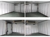 いすゞエルフ冷凍車（冷蔵車）小型（2t・3t）[写真15]