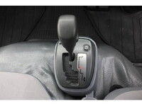 いすゞエルフ冷凍車（冷蔵車）小型（2t・3t）[写真34]