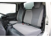 いすゞエルフ冷凍車（冷蔵車）小型（2t・3t）[写真39]