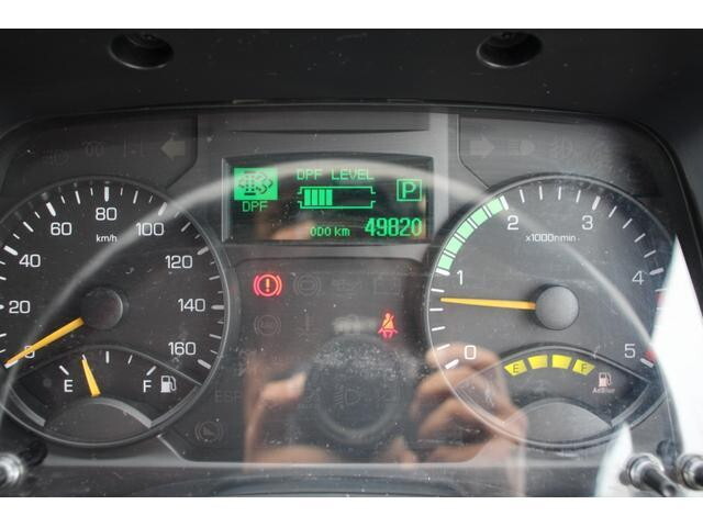 三菱ふそうキャンターダブルキャブ（Wキャブ）小型（2t・3t）[写真20]