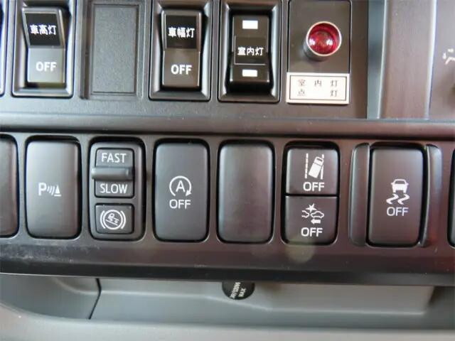 日野デュトロアルミバン小型（2t・3t）[写真13]