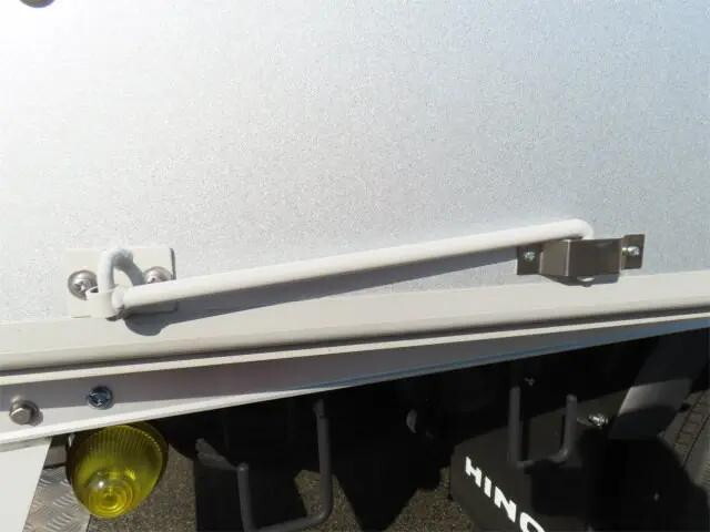 日野デュトロアルミバン小型（2t・3t）[写真29]