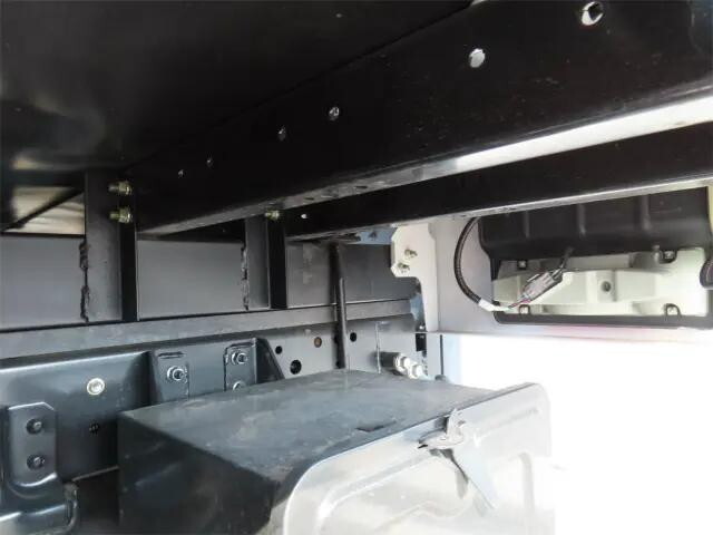 日野デュトロアルミバン小型（2t・3t）[写真37]