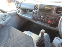 日野デュトロアルミバン小型（2t・3t）[写真15]