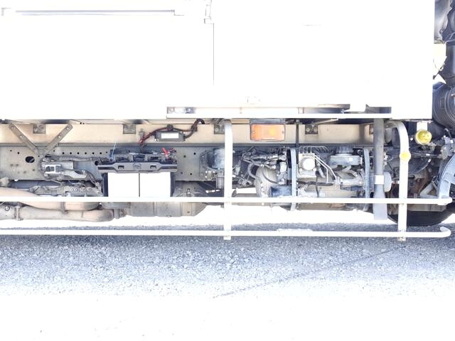 日野レンジャー冷凍車（冷蔵車）中型（4t）[写真22]