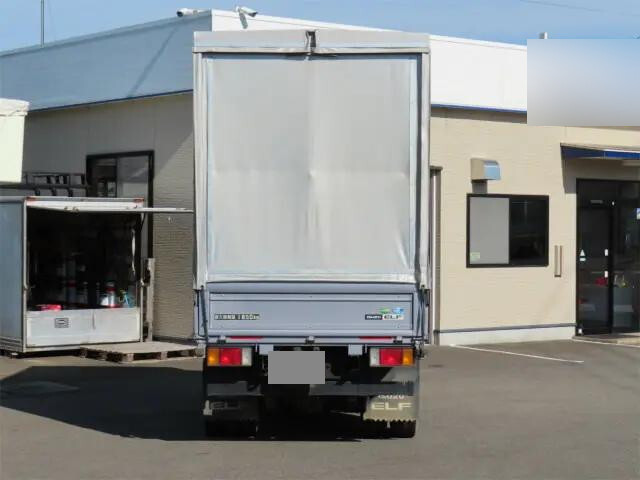 いすゞエルフ幌ウイング小型（2t・3t）[写真07]