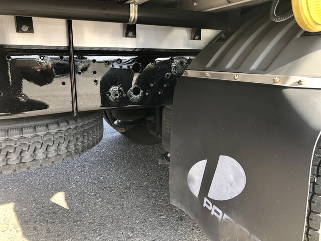 三菱ふそうファイターアルミウイング中型（4t）[写真25]