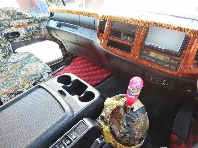 日野レンジャーアルミブロック増トン（6t・8t）[写真12]