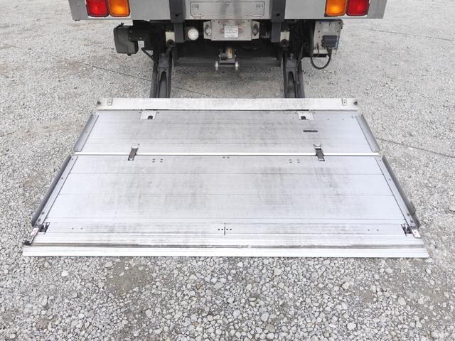 UDトラックスコンドル冷凍車（冷蔵車）中型（4t）[写真12]