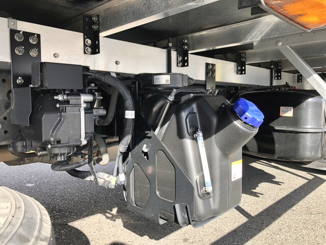 いすゞフォワード冷凍車（冷蔵車）中型（4t）[写真22]