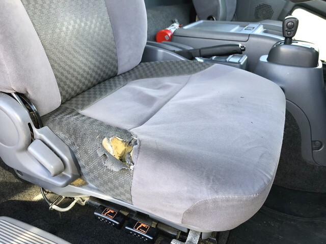 いすゞフォワード冷凍車（冷蔵車）中型（4t）[写真28]